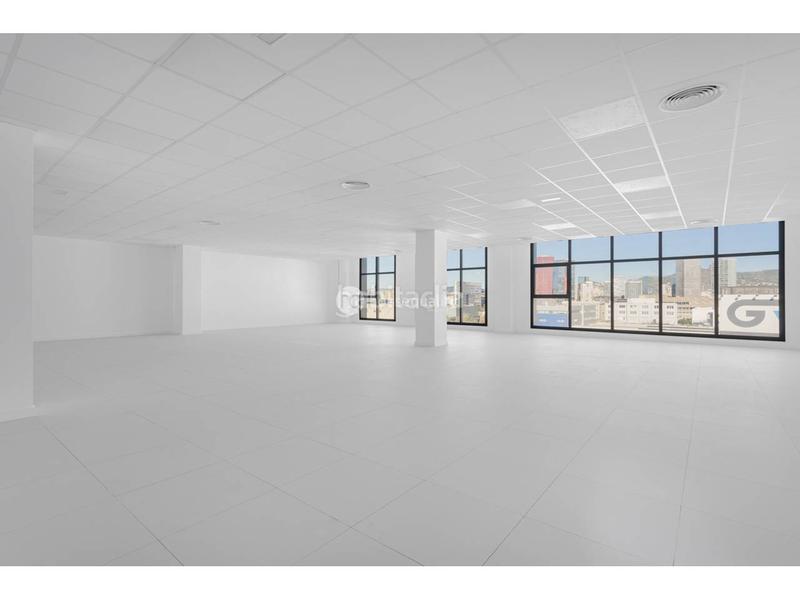 Foto 1d62c680-d270-4b61-af3a-62d9b1c4dd71. Rent office space in pablo iglesias 21 in Granvia LH Hospitalet de Llobregat (L´)