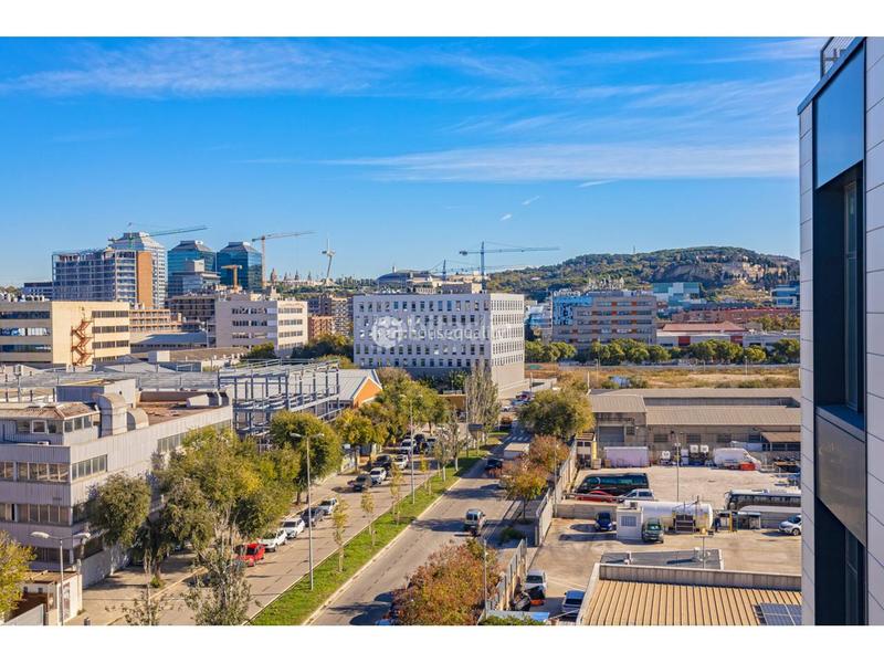 Foto 8aad7f4f-75f1-470b-ad18-395c3dd0a3f5. Rent office space in pablo iglesias 21 in Granvia LH Hospitalet de Llobregat (L´)