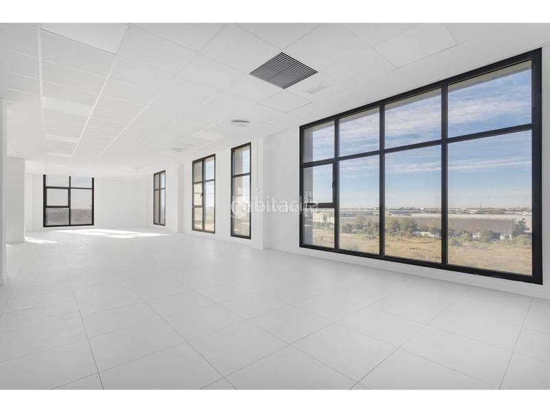 Foto a31919a7-6f4a-4031-9e67-7e0a71056172. Miete büro in pablo iglesias 21 in Granvia LH Hospitalet de Llobregat (L´)