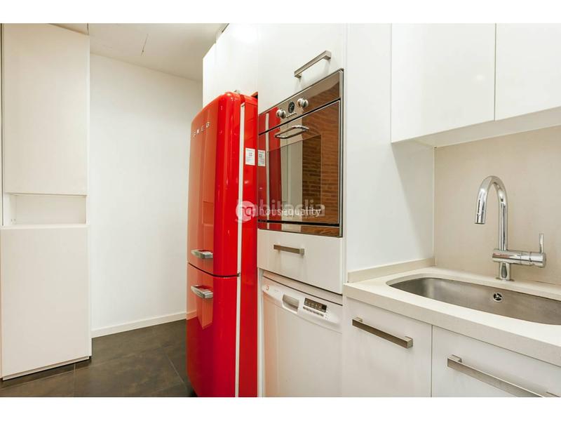 Foto 11523544-a8dc-4417-ad7b-eff0a41b74a2. Flat in mata 24 in El Poble Sec - Parc de Montjuïc Barcelona