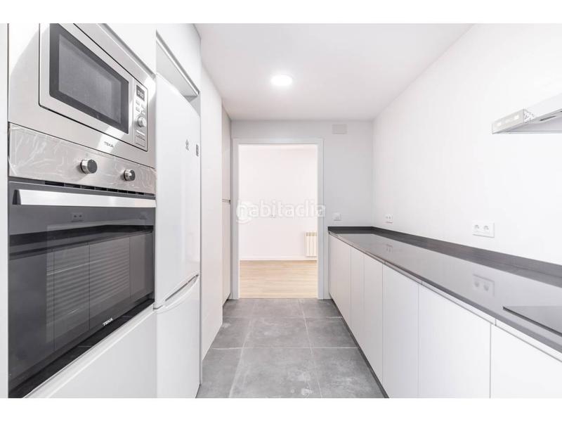 Foto 3ddb3c29-b1e9-4189-8db9-673163f72a40. Pis amb calefacció aparcament a Dreta de l´Eixample Barcelona