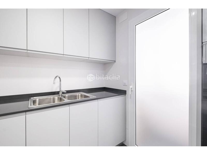 Foto 5585815e-ba03-4162-a4c1-0d7e59afe21e. Pis amb calefacció aparcament a Dreta de l´Eixample Barcelona