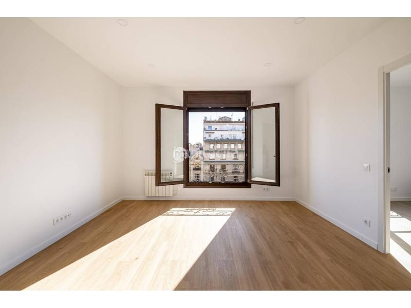 Foto 5ede0d4d-7b3c-4b07-a867-60dadc86b04e. Pis amb calefacció aparcament a Dreta de l´Eixample Barcelona