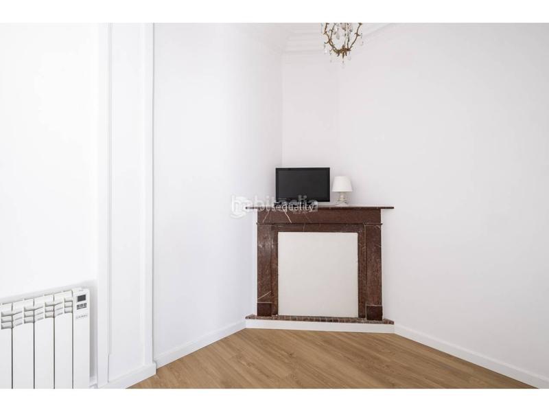 Foto 905ddfe1-961c-4908-b67c-bdc9cf0ac88a. Pis amb calefacció aparcament a Dreta de l´Eixample Barcelona