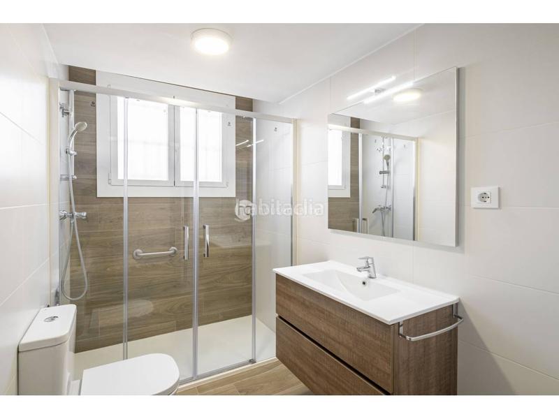 Foto c741a6ef-532b-4ea6-8f2c-c67c3199a372. Pis amb calefacció aparcament a Dreta de l´Eixample Barcelona