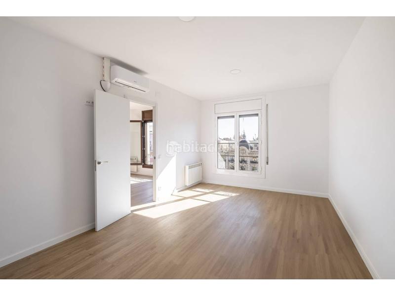 Foto c7511224-0222-475c-8b91-eddc955444e0. Pis amb calefacció aparcament a Dreta de l´Eixample Barcelona