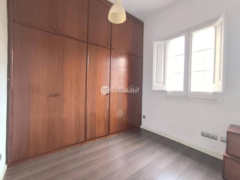 Foto 20357d09-04a3-401d-8a6a-ceedb98cda37. Flat in sol 1 in Vila de Gràcia Barcelona