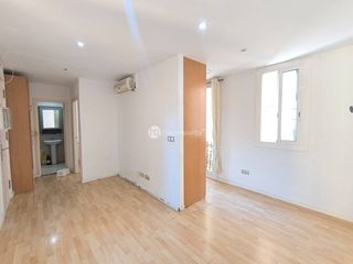 Studiowohnung in Calle picalquers 15. Con cedula de habitabilidad