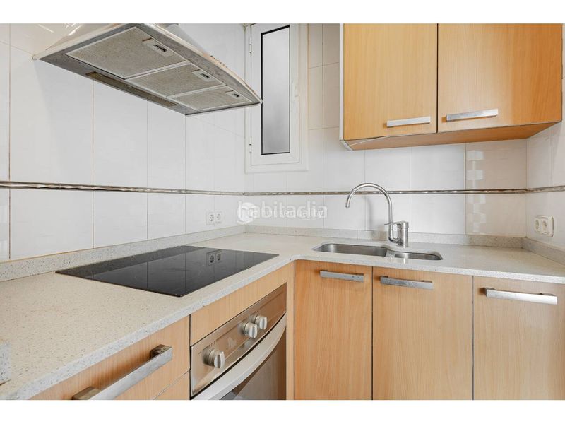 Foto 4e6d2d0e-0b4a-4d8c-b785-46bd0c979906. Pis a Guinardó Barcelona