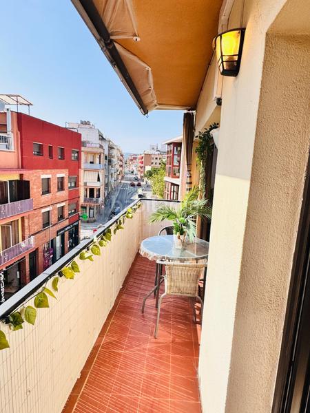 Foto 03c51e3a-97ce-4ea5-a2b7-3af2595105cc. Piso espectacular piso en el corazón de vilanova con amplios balcones, luz todo el día y opción de parking doble en Vilanova i la Geltrú