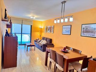 Appartement  Calle d'olèrdola. Piso exclusivo con total confort, terraza soleada, 4 dormitorios