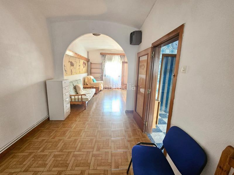 Foto 351f75ce-532f-4254-8265-f3ab04b8f0f5. Casa a schiera in Morera Badalona