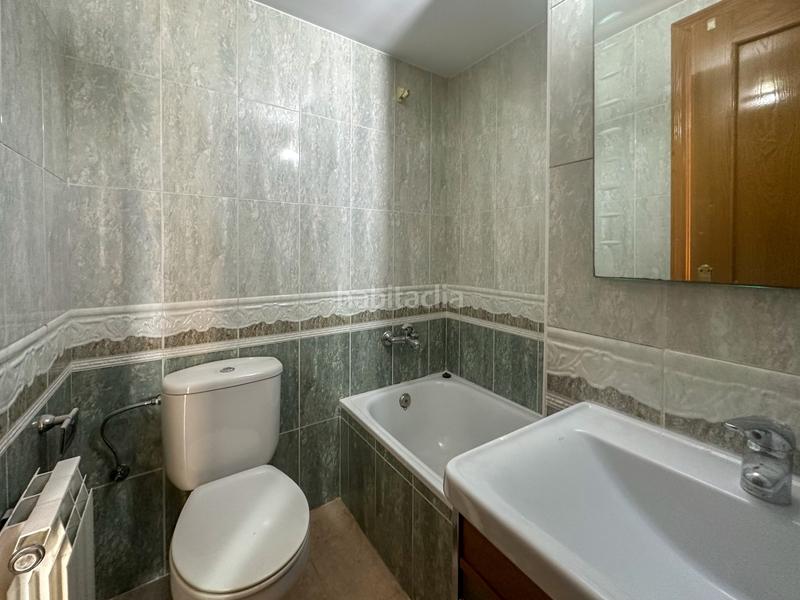 Foto 87b3f1f0-eaa3-469f-ba19-febcc09208b4. Àtic amb calefacció a Centre Reus