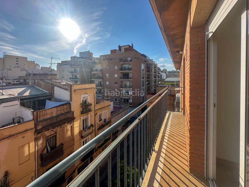 Foto ac335cf8-29c5-4e4f-813b-17a0f40132be. Àtic amb calefacció a Centre Reus