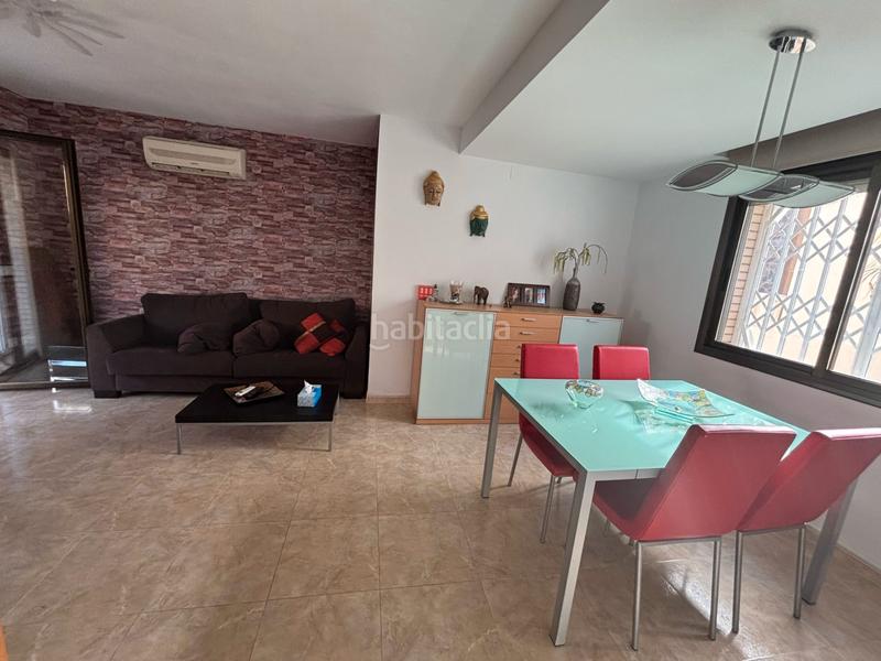 Foto 21f716b0-b9e1-48f8-b182-b10cea5b3f41. Chalet mit heizung parking pool in Centre Miami Platja