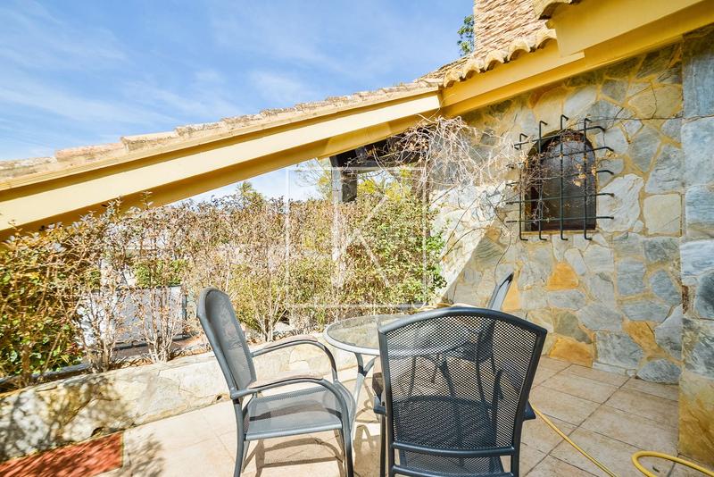 Foto 207d6942-9add-43fd-93ce-71537556287a. Chalet en Alfinach - Monasterios Puçol