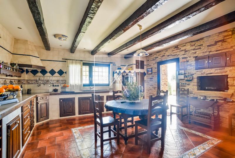 Foto 97fa78a1-0510-49ed-a99d-813d68db8353. Chalet en Alfinach - Monasterios Puçol