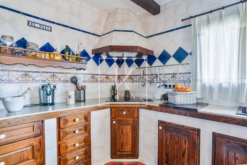 Foto b03f7311-faad-45b0-92d9-307e0a5975f2. Chalet en Alfinach - Monasterios Puçol
