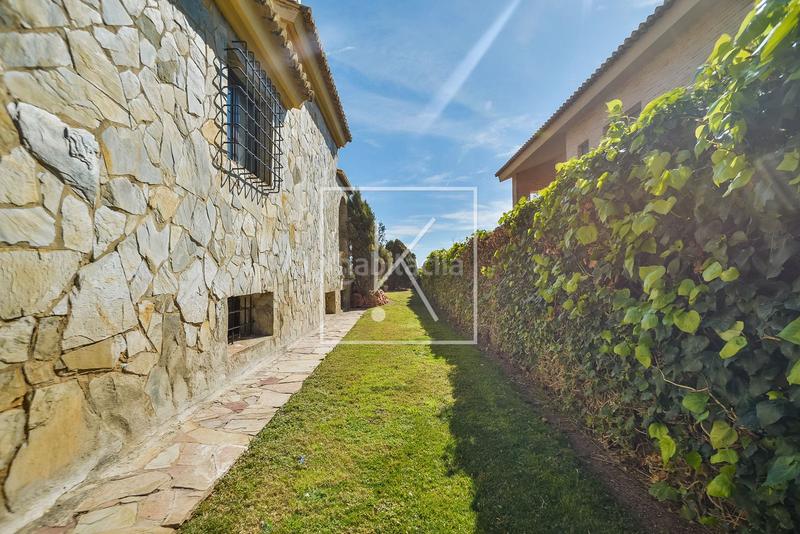 Foto d750fbe4-612f-4a10-998a-2bc4fe86c72c. Chalet en Alfinach - Monasterios Puçol
