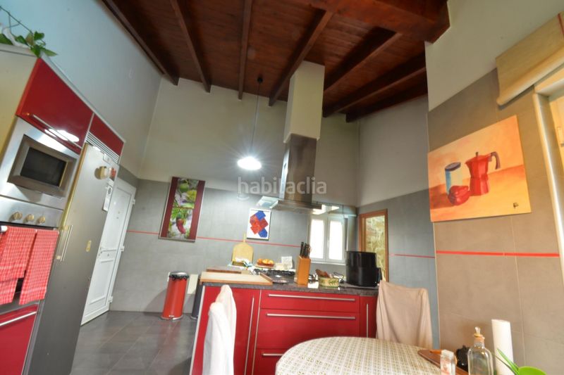 Foto 1ebb5e11-761c-45b1-98f9-3795b665dd0c. Casa amb calefacció aparcament piscina a Lada Langreo