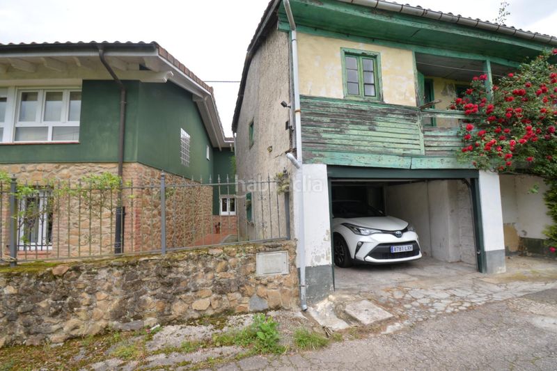 Foto 6a181e83-15ab-4e0b-b768-ad70762480bc. Casa amb calefacció aparcament piscina a Lada Langreo