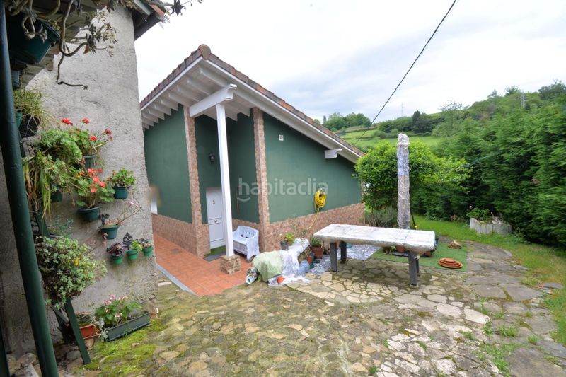 Foto fde5d8b9-d331-4975-90d9-bb8c0a407053. Casa amb calefacció aparcament piscina a Lada Langreo