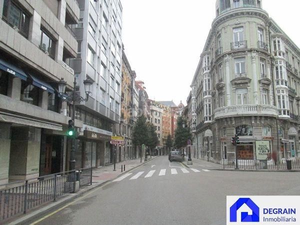 Foto 725da973-9319-4575-b3eb-11ea9195dd30. Pis amb calefacció a Salesas - Foncalada - Campoamor Oviedo