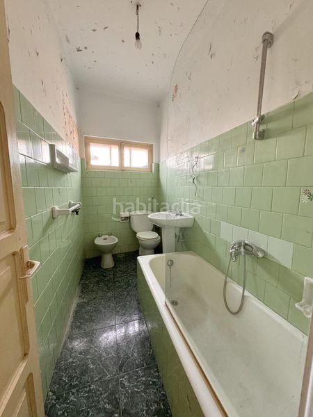 Foto 2b077787-177f-4b65-b422-8799aff30a67. Edificio  en venta en el centro de san martin del rey aurelio. en San Martín del Rey Aurelio