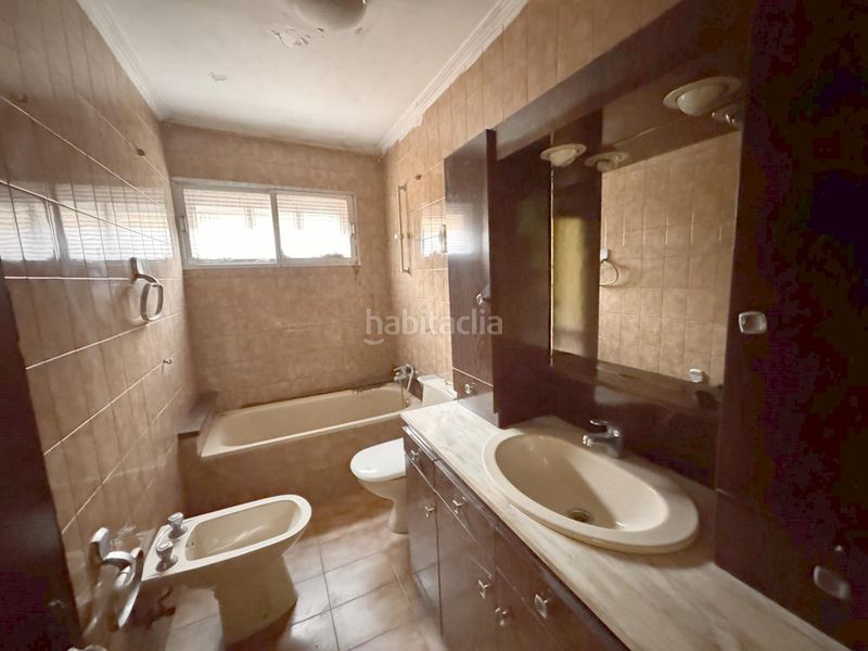 Foto 3042456a-0368-4a0a-90f4-147e5c5a0ad4. Edificio  en venta en el centro de san martin del rey aurelio. en San Martín del Rey Aurelio