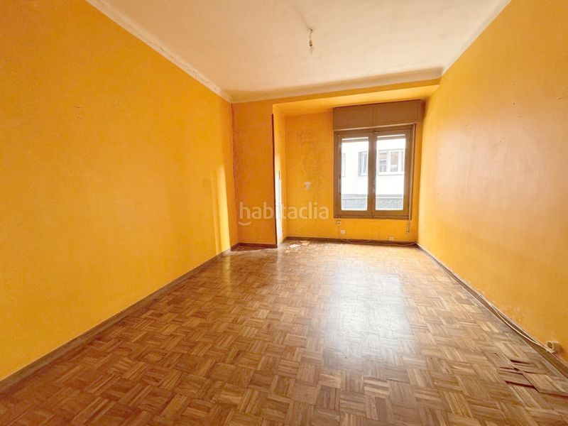 Foto 8da37a40-58a1-4fc9-b4bb-489b0ddd8423. Edificio  en venta en el centro de san martin del rey aurelio. en San Martín del Rey Aurelio