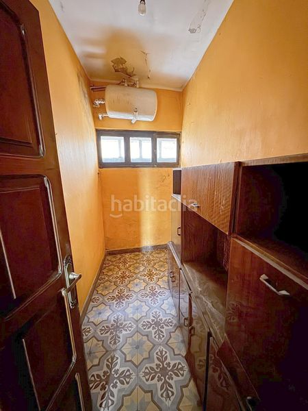 Foto a8e722be-fb96-4bba-be66-593f4019f57d. Edificio  en venta en el centro de san martin del rey aurelio. en San Martín del Rey Aurelio
