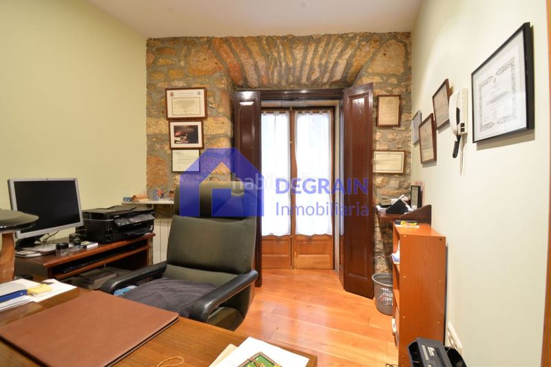 Foto e4cbc275-faa5-4d2b-8f65-17873cce72b1. Pis a Fontán Oviedo