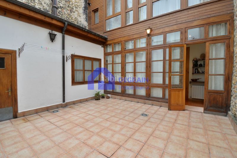 Foto ee63671d-51c7-4273-beed-cad30b3e3a66. Pis a Fontán Oviedo