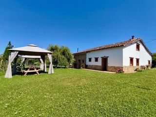 Location Maison jumelée  Caserío caleyuca. Adosado en colloto.