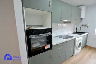 Etagenwohnung  Calle calle san jose de calasanz. Economico apartamento en mieres primera planta sin ascensor