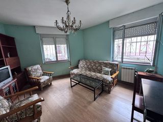 Flat  Calle calle vetusta. Oportunidad! se vende lote de dos pisos