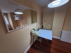Foto d082b57a-7b1e-4ad3-a759-93fdd760e188. Apartament amb calefacció a Fontán Oviedo