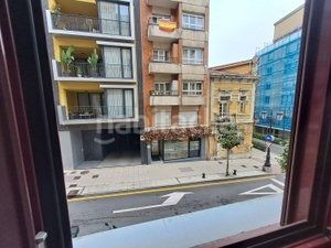 Foto dab96a84-ba90-4f77-9016-c47132dcfbf8. Apartament amb calefacció a Fontán Oviedo