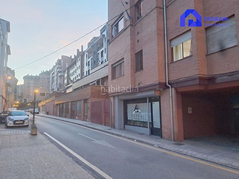 Foto ecb7cd80-c7fd-4ff8-a70c-b6a0c32413ad. Aparcament cotxe a Montecerrao Oviedo