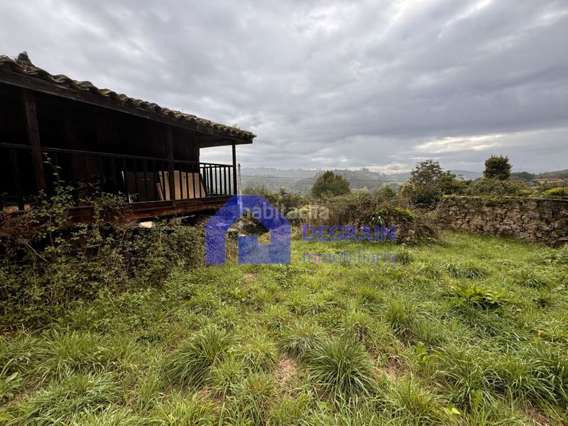 Foto f8efdc4b-3c41-4ed0-964d-f1b046b28032. Xalet a Grado