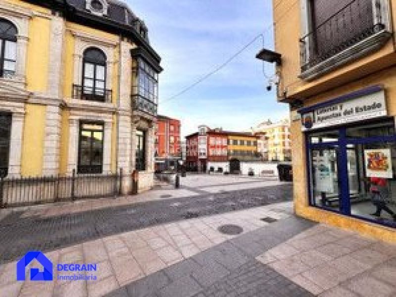 Foto dc3ffd7e-5378-4c51-ab64-78751a740d56. Pis a Grado