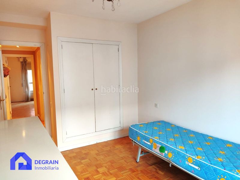 Foto c1fc78f8-8b15-435d-b036-301dd73e1f22. Pis amb aparcament a Buenavista Oviedo