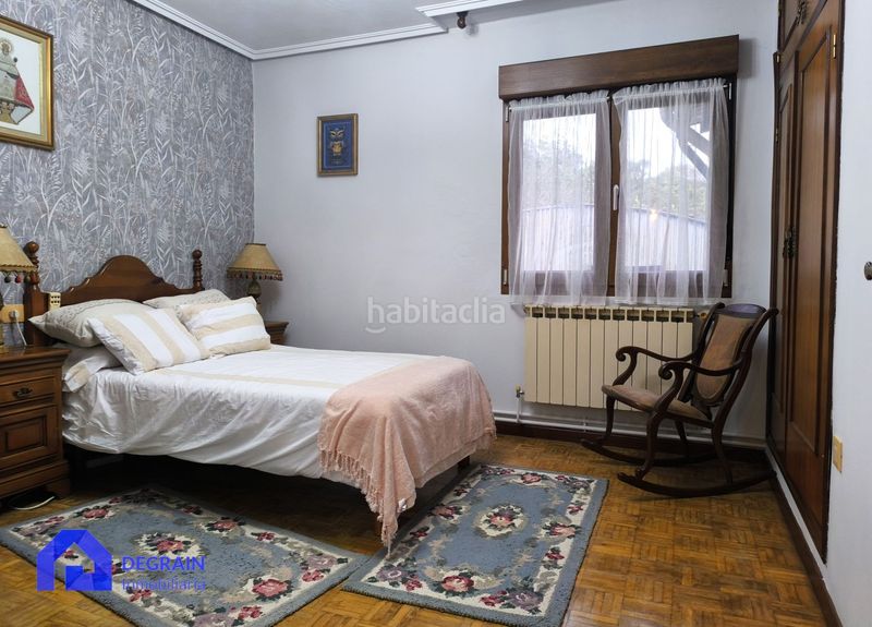 Foto b1c7519e-18a9-4f43-90a7-24fa32fc0901. Xalet amb aparcament a Carbayin-Lieres-Valdesoto Siero
