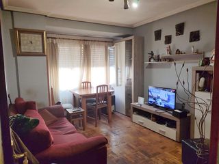 Pis  Calle calle padre suárez. Vivienda para reformar en padre suarez tres dormitorios con tras