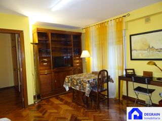 Apartament  Calle calle general elorza. Precioso apartamento en el centro de oviedo