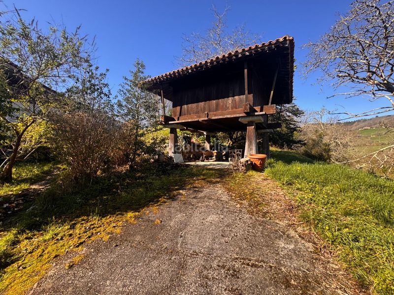 Foto ef16427d-ea21-458e-88d3-bc8a779e5f85. Casa amb calefacció aparcament a Piloña