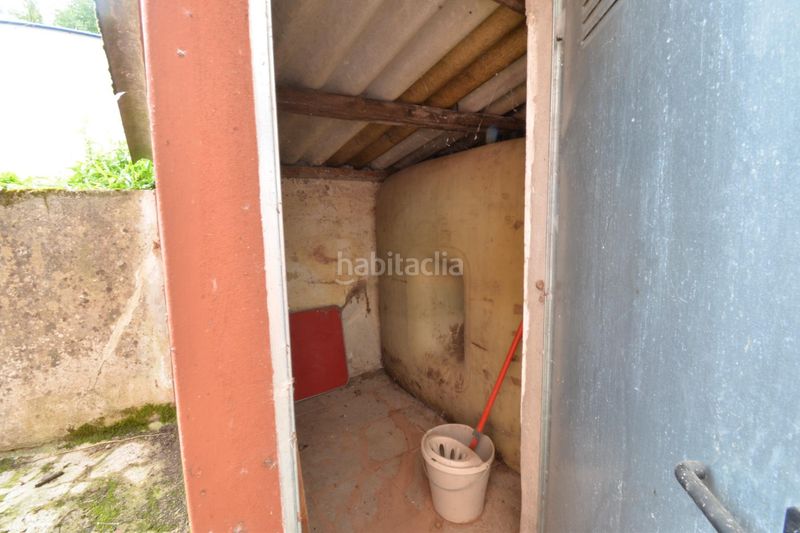 Foto 1584948d-58ed-4024-afaf-1eb834977891. Casa amb calefacció aparcament piscina a Carbayin-Lieres-Valdesoto Siero