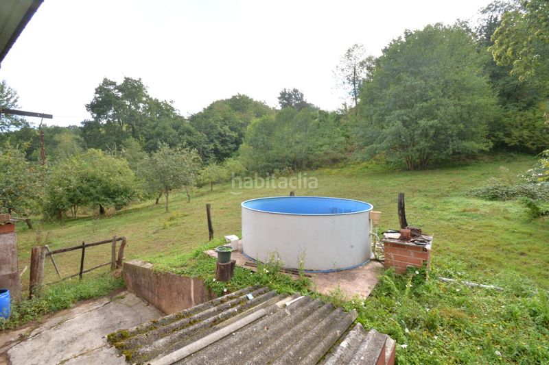 Foto 1a6edae2-5835-4d91-a910-5a867cea7740. Casa amb calefacció aparcament piscina a Carbayin-Lieres-Valdesoto Siero