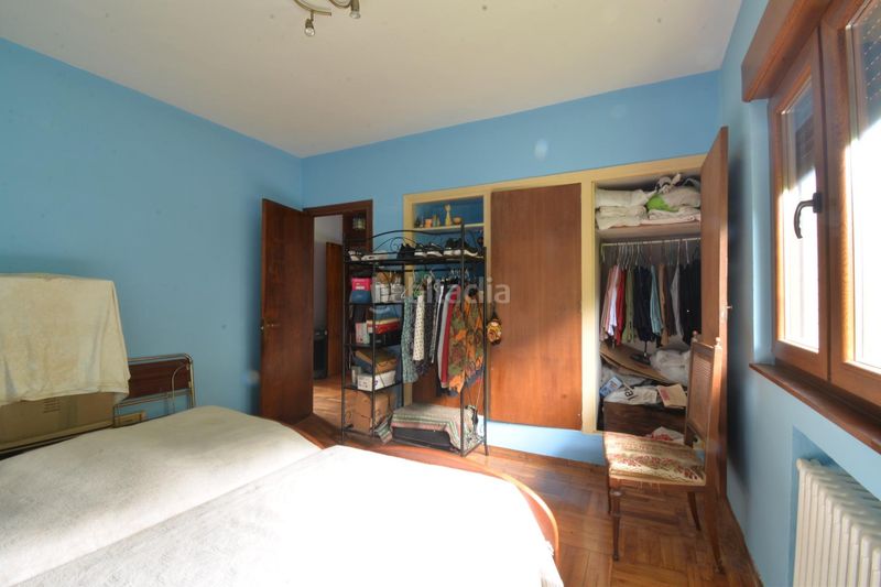 Foto ad25f767-4369-4cf2-8550-c021bc44be74. Casa amb calefacció aparcament piscina a Carbayin-Lieres-Valdesoto Siero