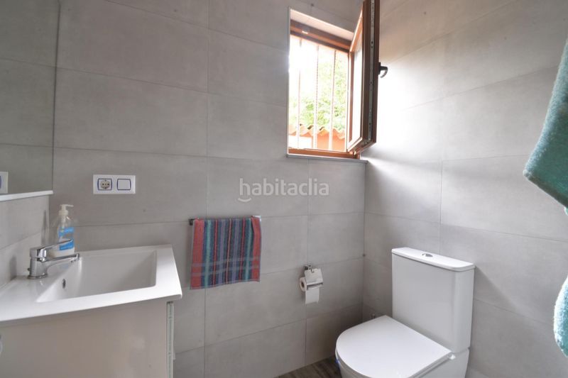 Foto dcf49a76-6089-467d-b982-b9def0d17643. Casa amb calefacció aparcament piscina a Carbayin-Lieres-Valdesoto Siero